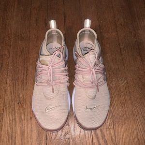 Women’s Nike Prestos